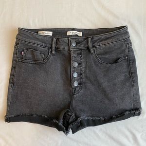 Vigoss Stretchy High Rise Shorts with Frayed Hem